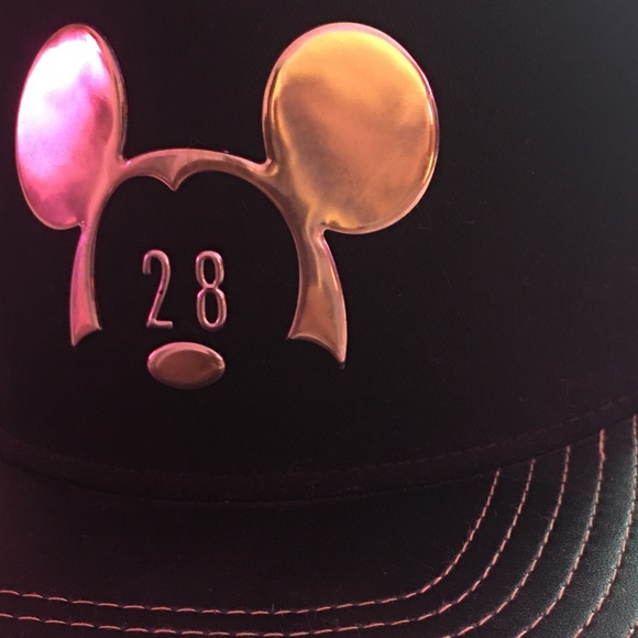 Mickey Mouse Cap - Picture 2 of 5